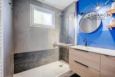 Maison - 82 m² - 4 pièces