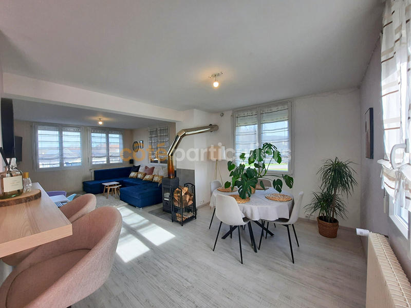 Maison - 93 m² - 4 pièces