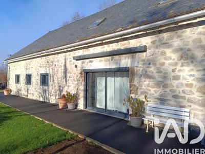 Maison - 265 m² - 9 pièces