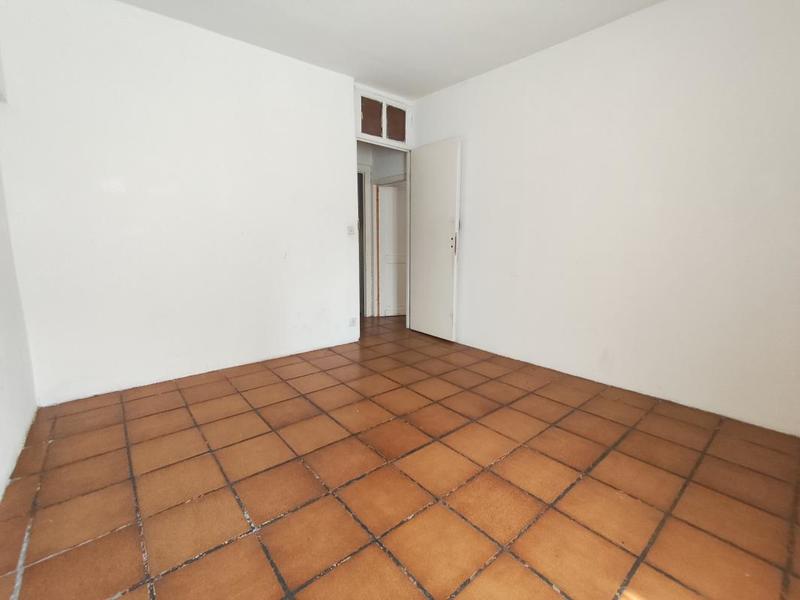 Maison - 205 m² - 9 pièces