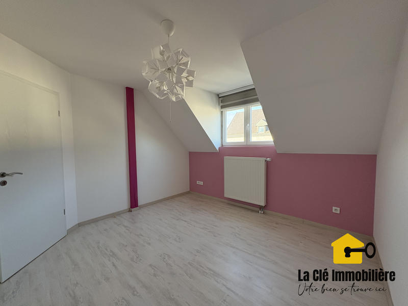Maison - 92 m² - 5 pièces