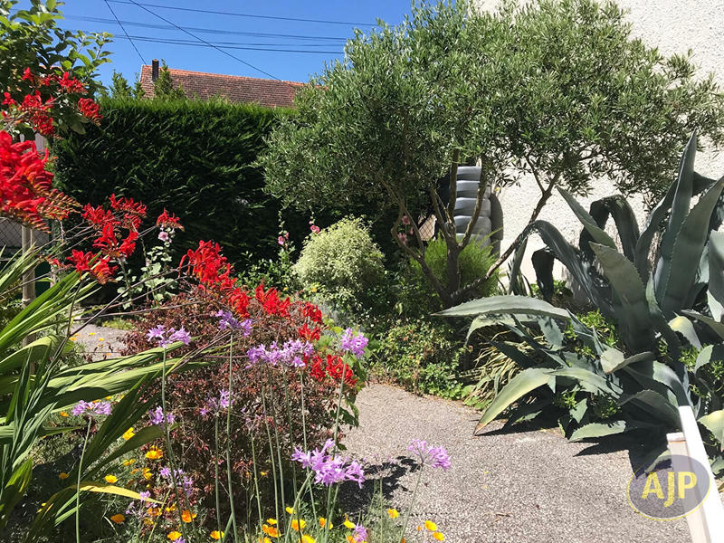 Maison - 96 m² - 5 pièces