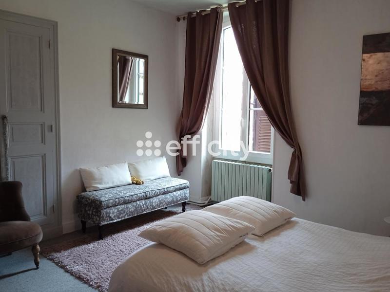 Maison bourgeoise - 156 m² - 5 pièces