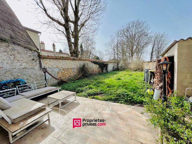 Maison - 167 m² - 8 pièces