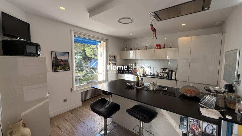 Appartement - 80 m² - 3 pièces