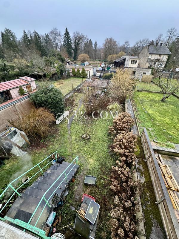 Maison - 210 m² - 10 pièces