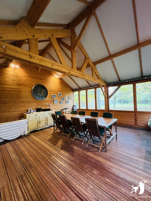 Maison - 249 m² - 9 pièces