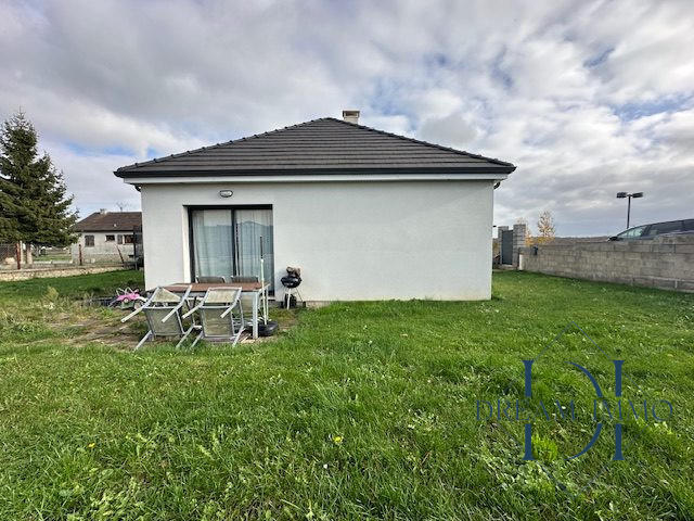 Maison contemporaine - 109 m² - 5 pièces