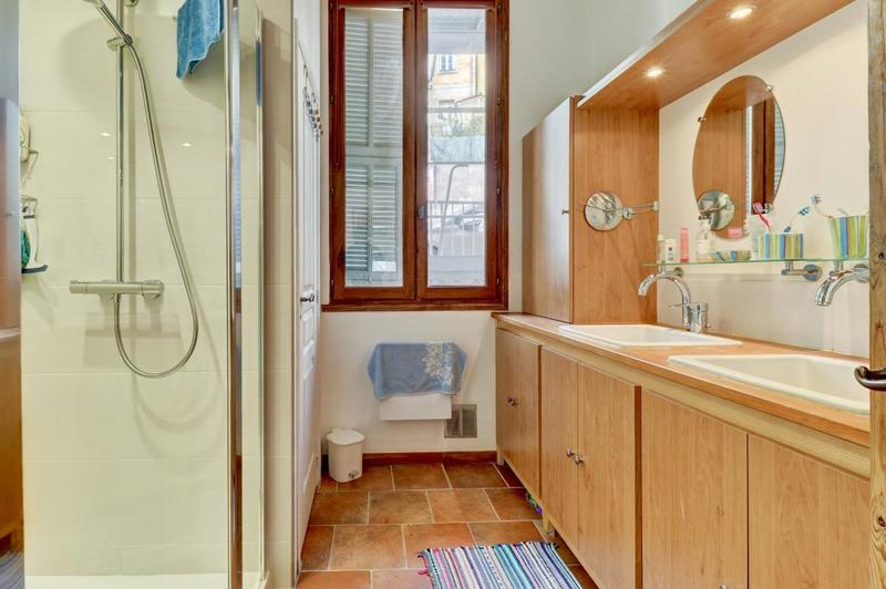 Appartement - 83 m² - 3 pièces