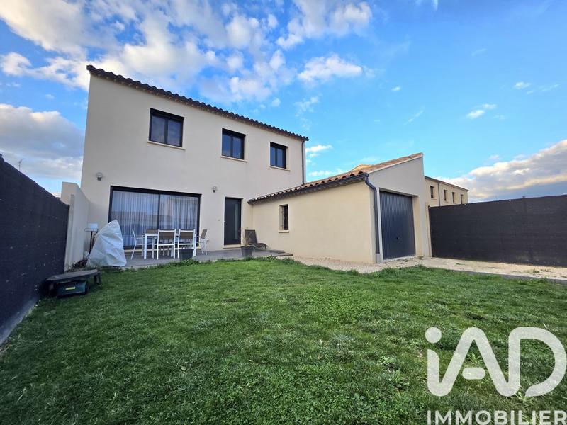 Maison - 92 m² - 5 pièces