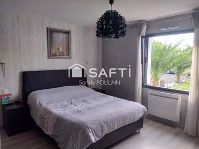 Maison - 149 m² - 6 pièces