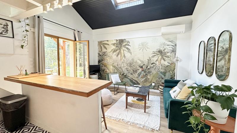 Villa - 222 m² - 10 pièces