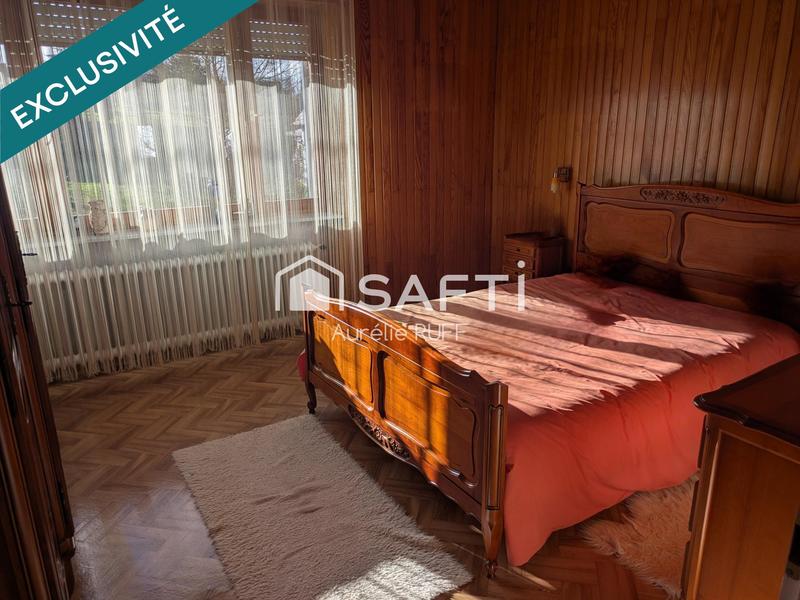 Maison - 250 m² - 6 pièces