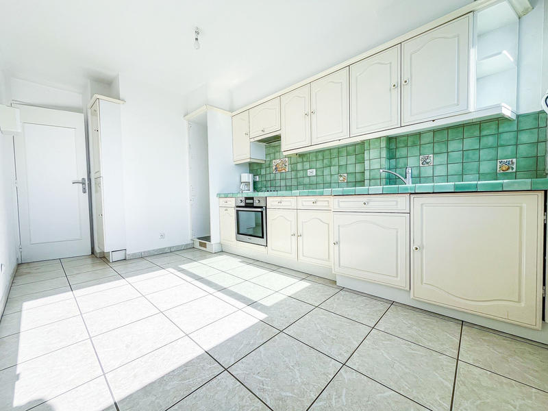 Appartement - 60 m² - 3 pièces