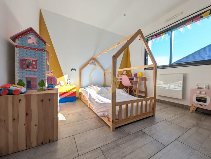 Maison contemporaine - 132 m² - 6 pièces