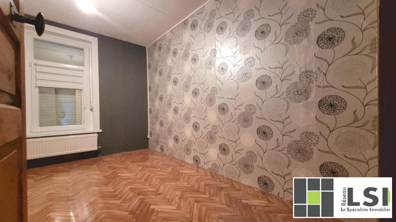 Maison - 95 m² - 6 pièces