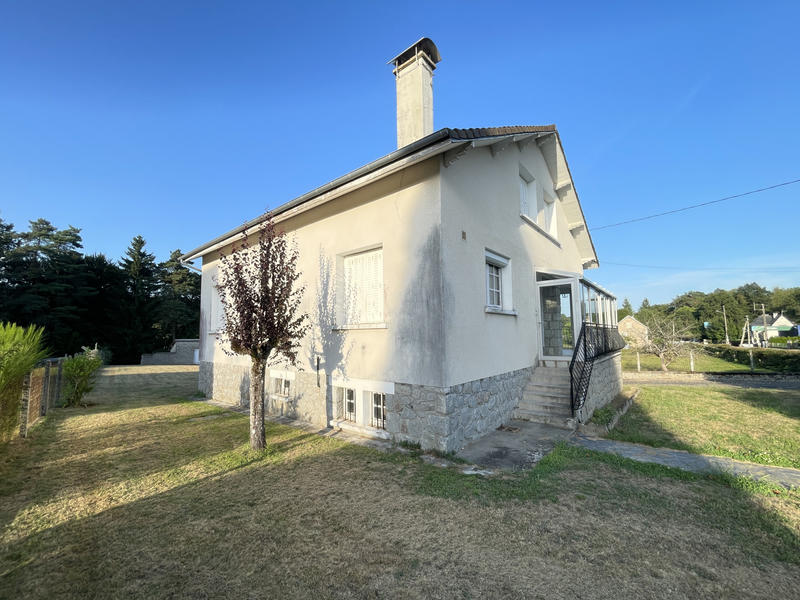 Maison - 128 m² - 7 pièces