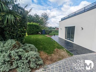 Maison - 170 m² - 7 pièces