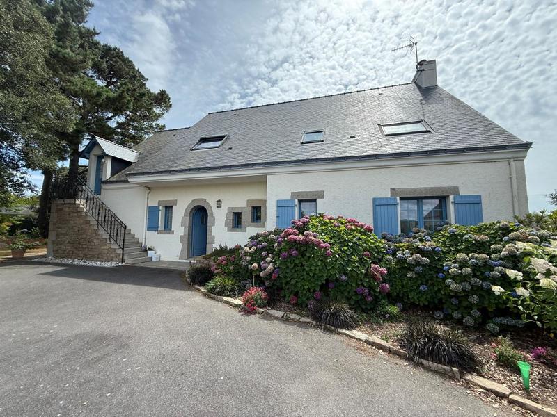 Maison de ville - 230 m² - 6 pièces