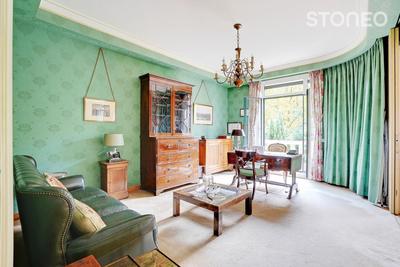 Appartement ancien - 147 m² - 6 pièces