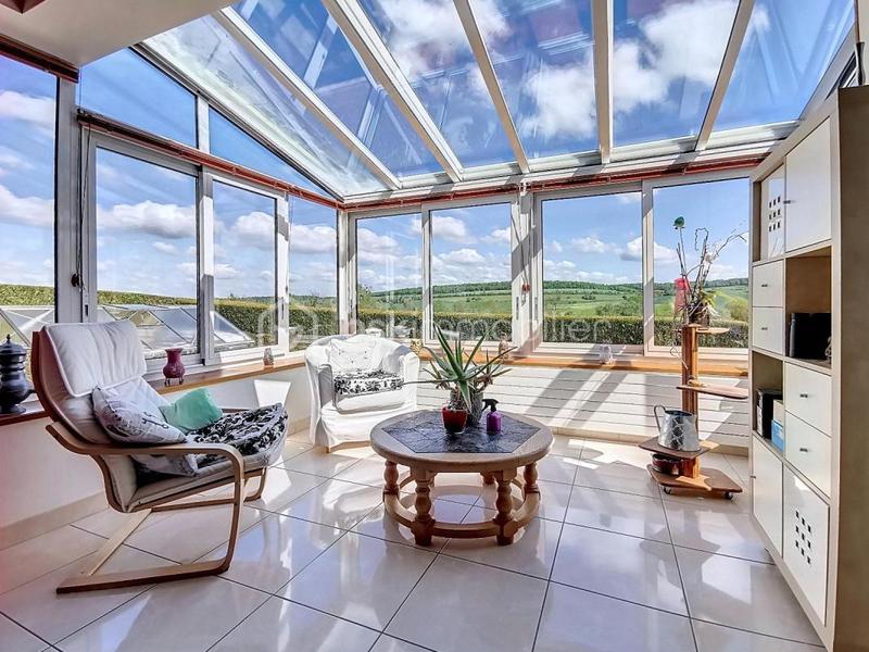 Maison - 201 m² - 6 pièces