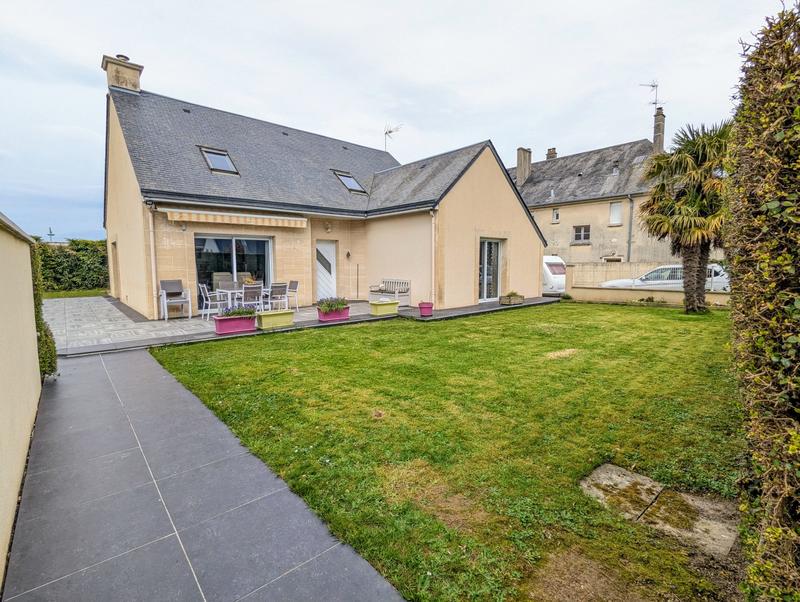 Maison - 153 m² - 6 pièces