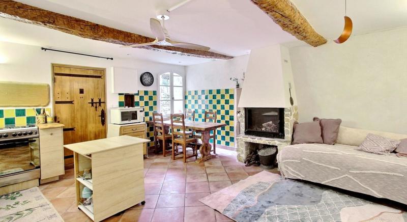 Maison - 102 m² - 5 pièces