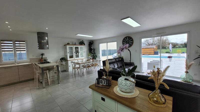 Maison - 120 m² - 6 pièces