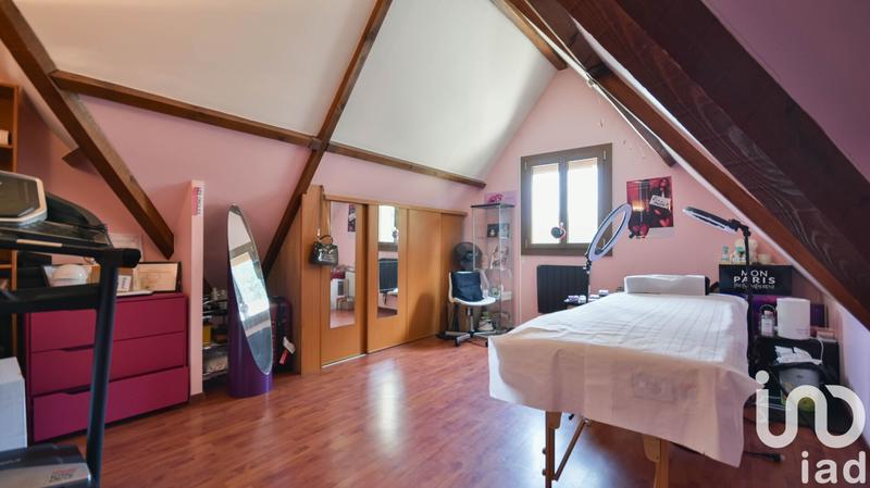 Maison - 174 m² - 7 pièces