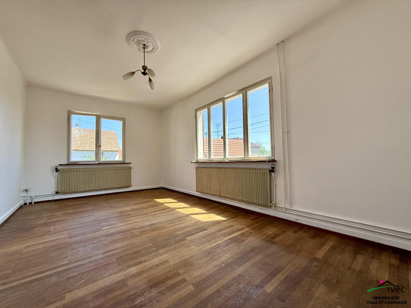 Maison ancienne - 280 m² - 11 pièces