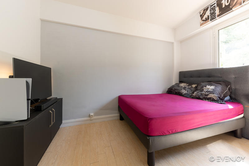 Appartement - 104 m² - 4 pièces