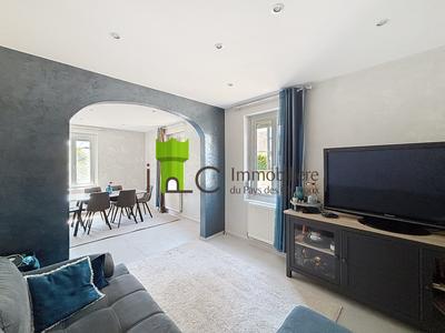 Maison - 80 m² - 5 pièces