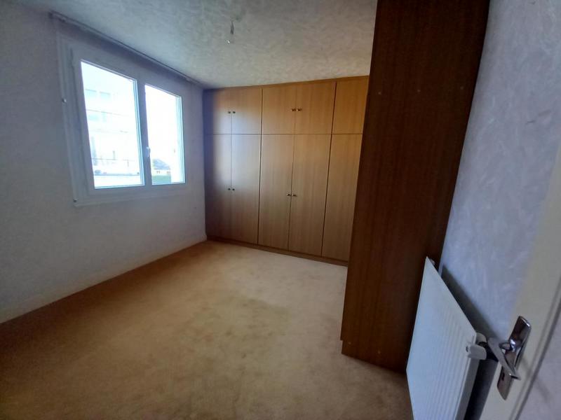 Appartement - 90 m² - 5 pièces