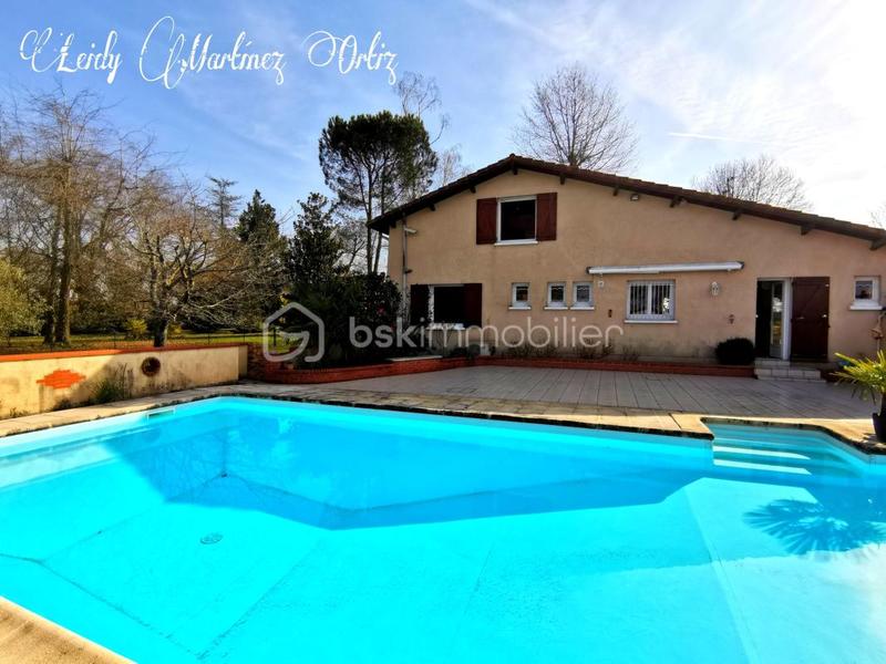 Maison - 160 m² - 6 pièces