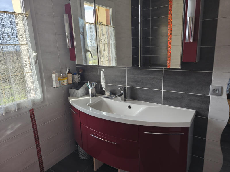 Maison - 121 m² - 7 pièces