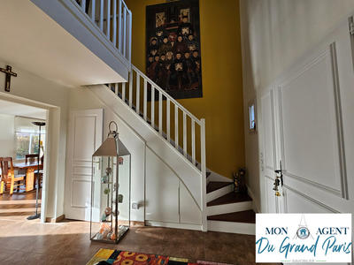Maison - 160 m² - 7 pièces