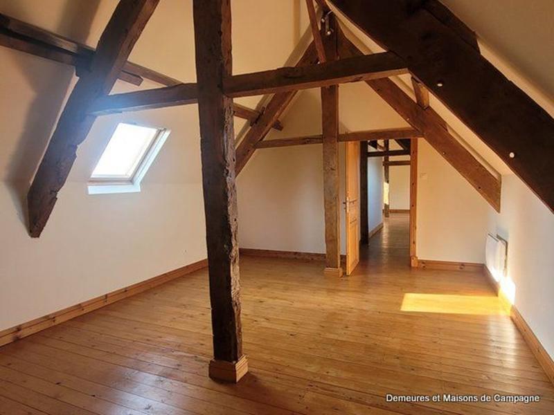 Maison - 217 m² - 8 pièces