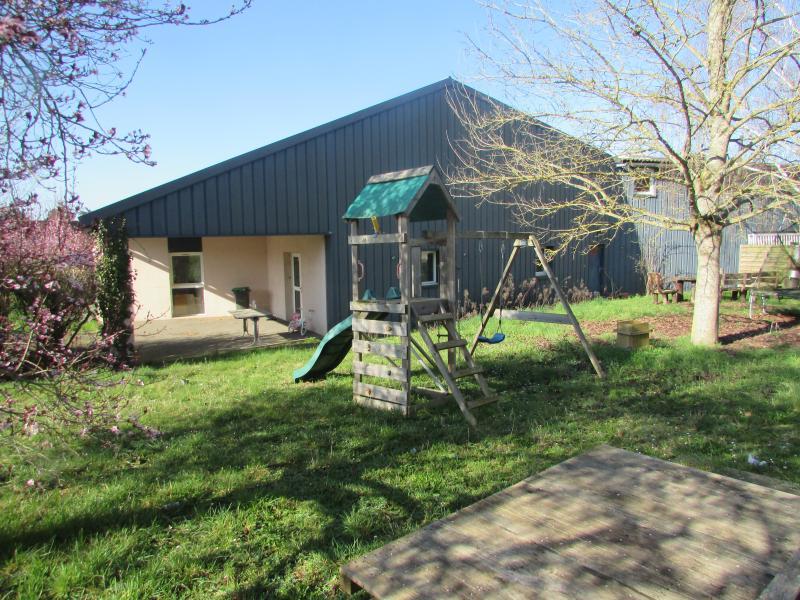 Local commercial - 501 m² - 16 pièces