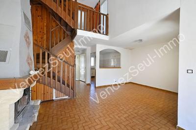 Maison traditionnelle - 110 m² - 5 pièces