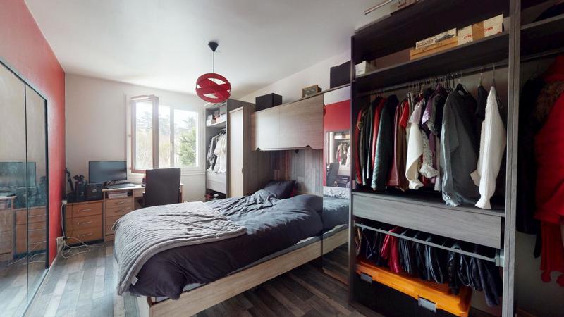 Appartement - 81 m² - 5 pièces