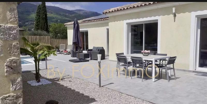 Maison - 137 m² - 5 pièces