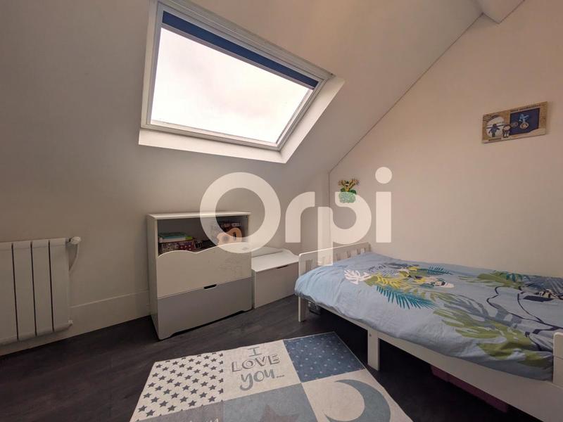 Maison - 102 m² - 4 pièces