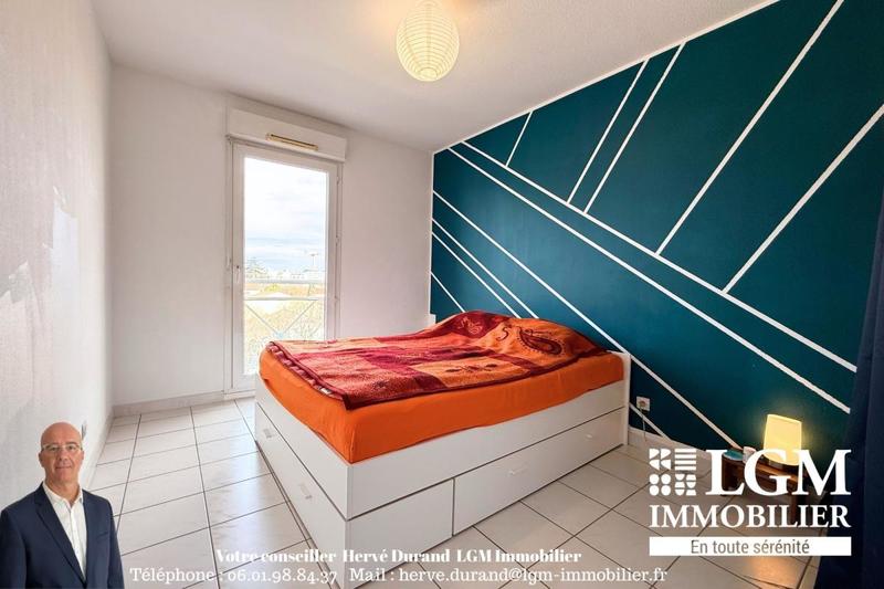 Appartement - 80 m² - 4 pièces