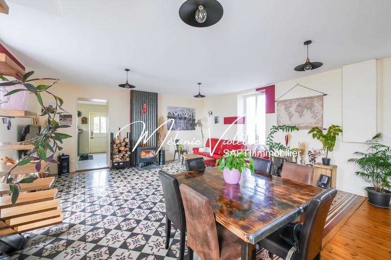 Maison de maîtres - 170 m² - 8 pièces