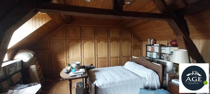 Maison - 245 m² - 6 pièces