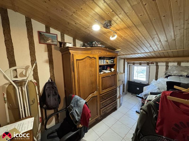 Maison - 196 m² - 6 pièces