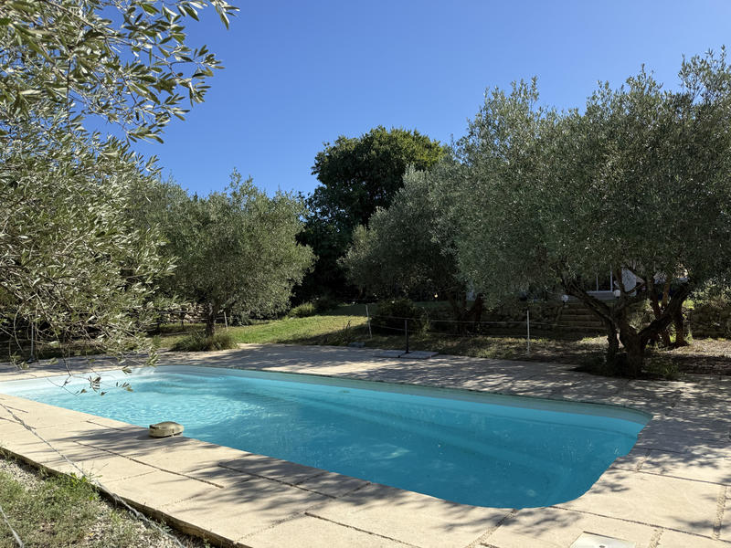 Maison - 200 m² - 5 pièces