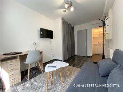 Appartement - 75 m² - 3 pièces