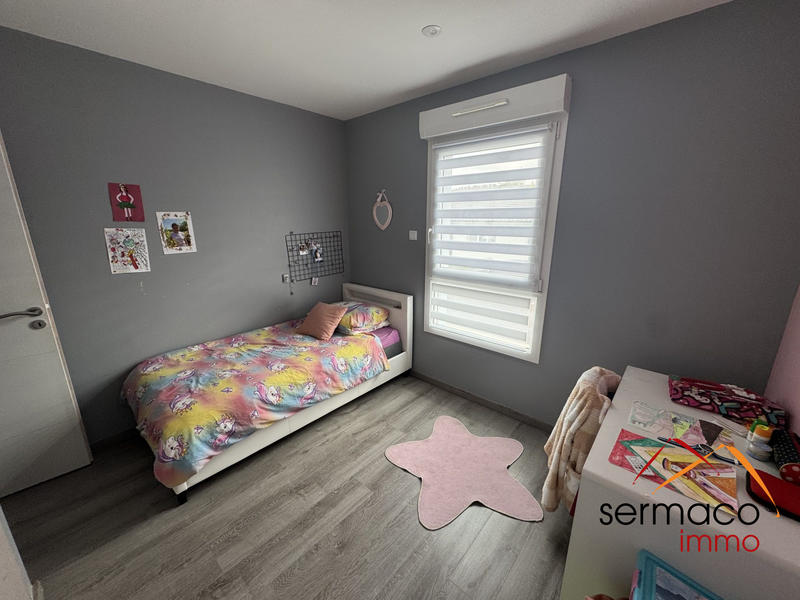 Maison - 99 m² - 5 pièces