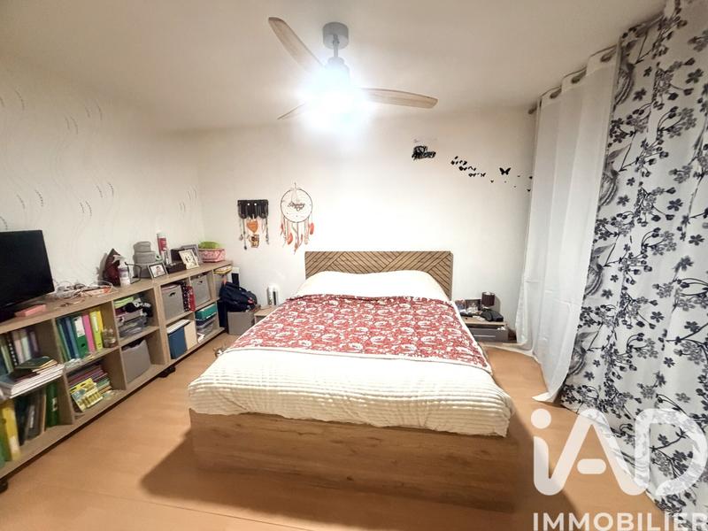 Maison - 225 m² - 8 pièces